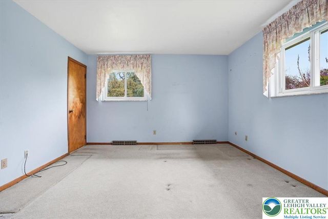5271 Camp Meeting Road, Upper Saucon Twp, PA 18034