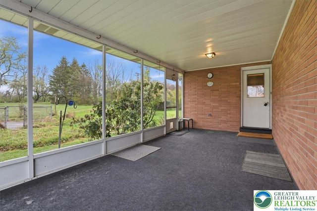5271 Camp Meeting Road, Upper Saucon Twp, PA 18034