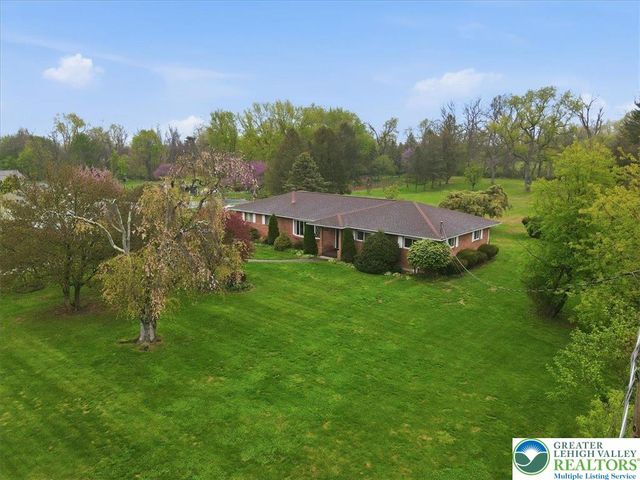 5271 Camp Meeting Road, Upper Saucon Twp, PA 18034