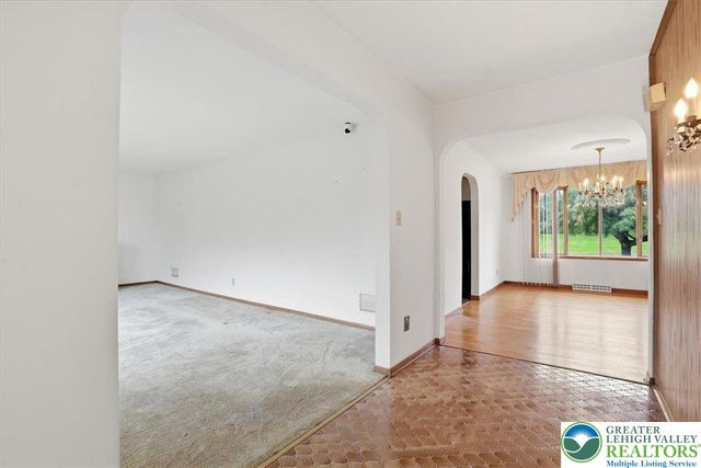 5271 Camp Meeting Road, Upper Saucon Twp, PA 18034