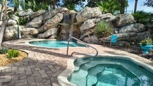 7340 WESTPOINTE BOULEVARD 326, Orlando, FL 32835