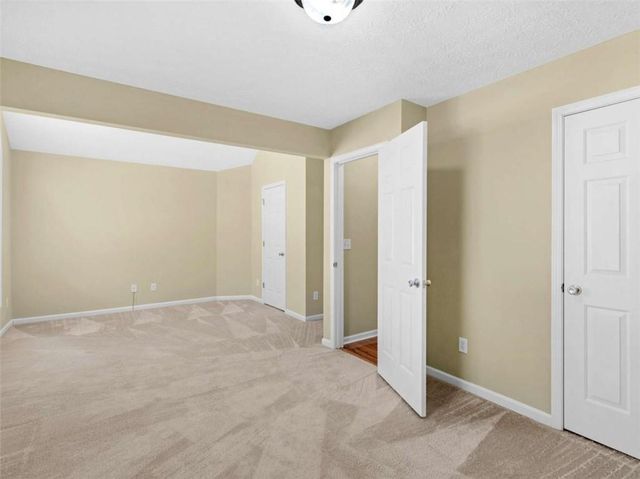 1014 Harbor View Lane, Mcdonough, GA 30252