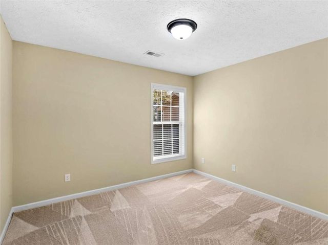 1014 Harbor View Lane, Mcdonough, GA 30252