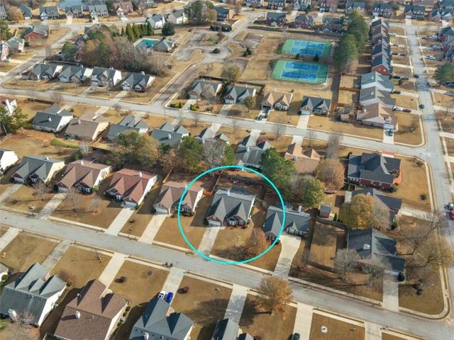 1014 Harbor View Lane, Mcdonough, GA 30252