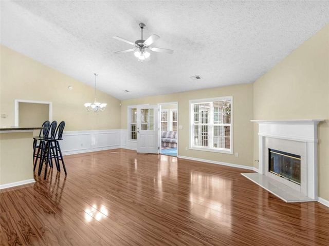 1014 Harbor View Lane, Mcdonough, GA 30252