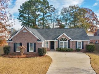 1014 Harbor View Lane, Mcdonough, GA 30252