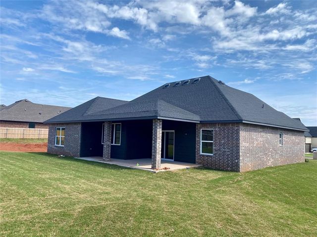 11721 NW 105th Street, Yukon, OK 73099