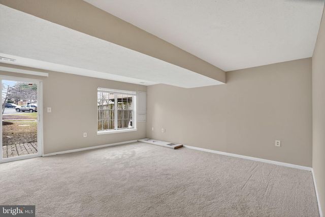 5 CRYSTAL ROCK CT, Germantown, MD 20874