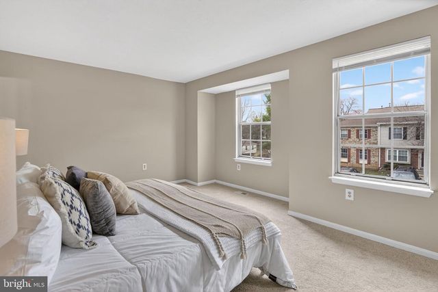 5 CRYSTAL ROCK CT, Germantown, MD 20874