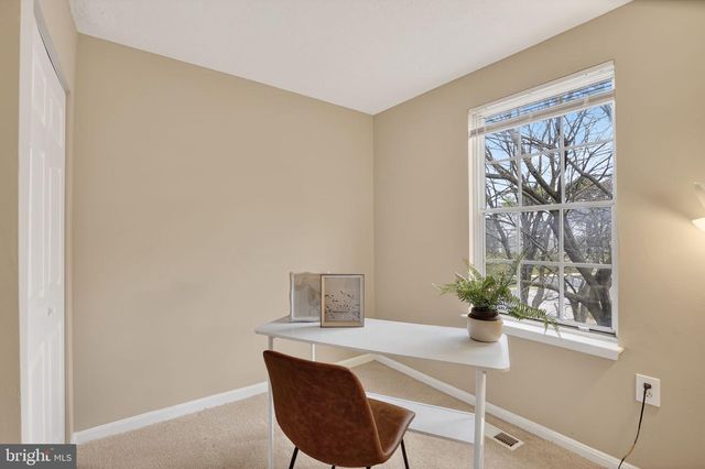 5 CRYSTAL ROCK CT, Germantown, MD 20874