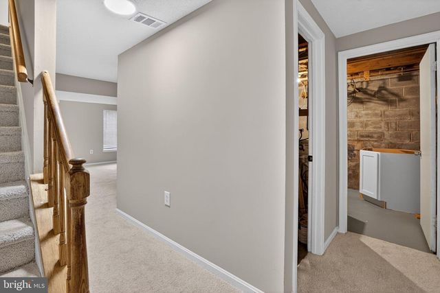 5 CRYSTAL ROCK CT, Germantown, MD 20874