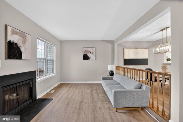 5 CRYSTAL ROCK CT, Germantown, MD 20874