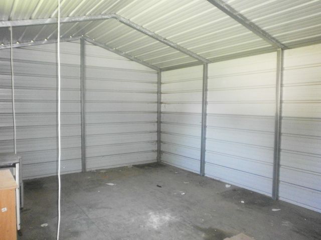 532 Laurel St, Minneapolis, KS 67467