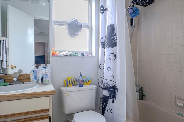 602 OAK MANOR CIRCLE, Orlando, FL 32825