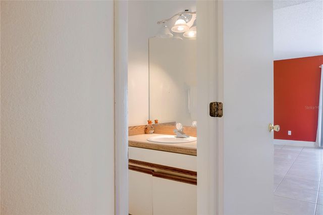 602 OAK MANOR CIRCLE, Orlando, FL 32825