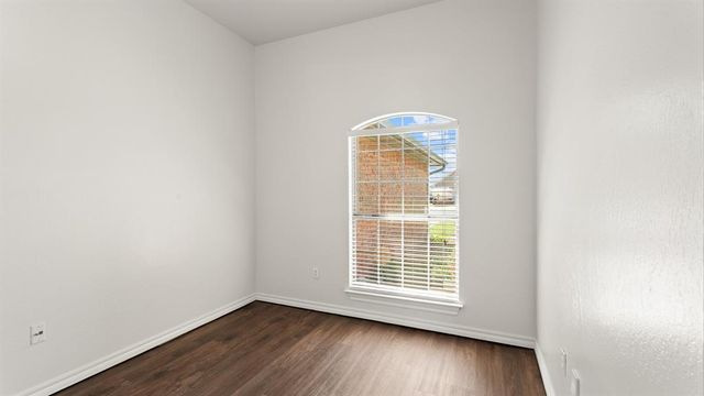 17720 Spacious Sky Court, Edmond, OK 73012