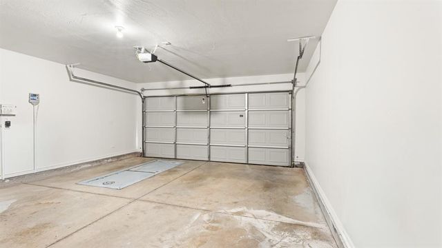 17720 Spacious Sky Court, Edmond, OK 73012