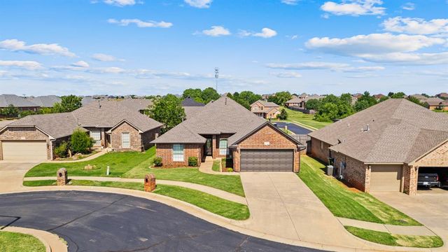 17720 Spacious Sky Court, Edmond, OK 73012
