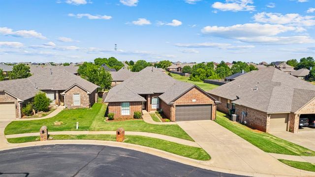 17720 Spacious Sky Court, Edmond, OK 73012