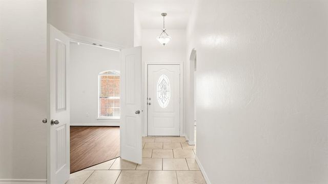 17720 Spacious Sky Court, Edmond, OK 73012
