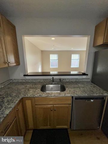 327 S ADAMS ST, West Chester, PA 19382