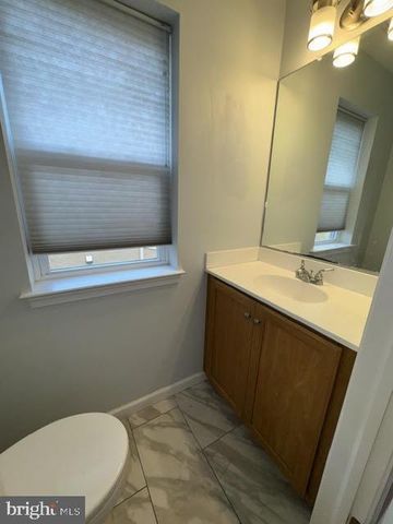 327 S ADAMS ST, West Chester, PA 19382