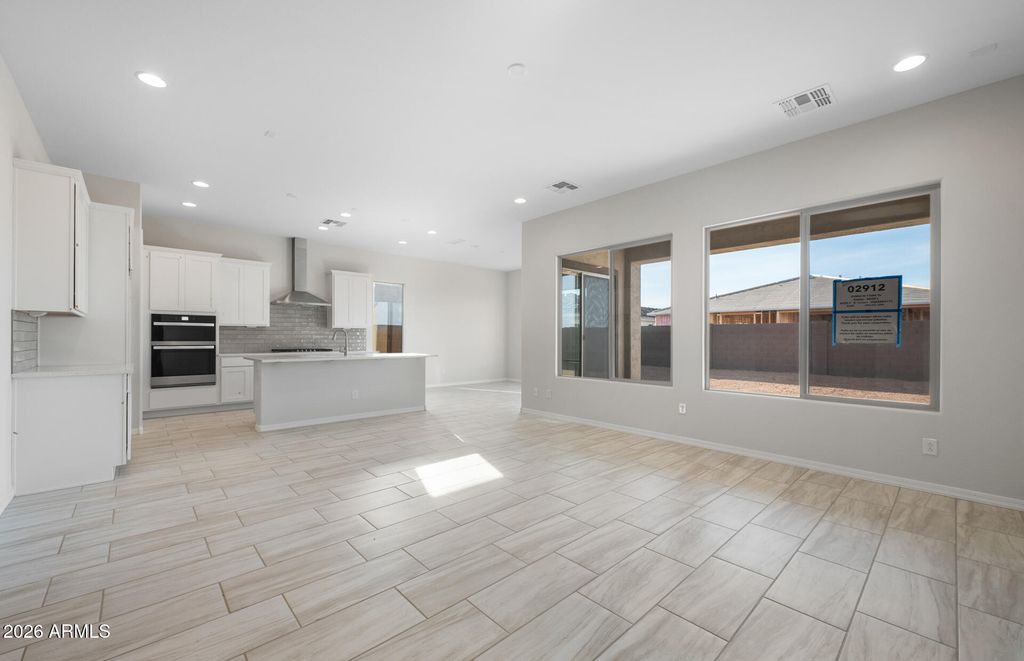 Image 15 of property listing at 24884 N 170TH Drive, Surprise, AZ 85387