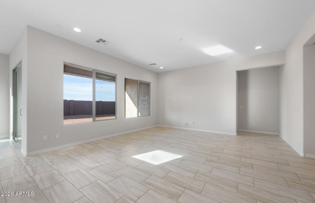 Image 17 of property listing at 24884 N 170TH Drive, Surprise, AZ 85387