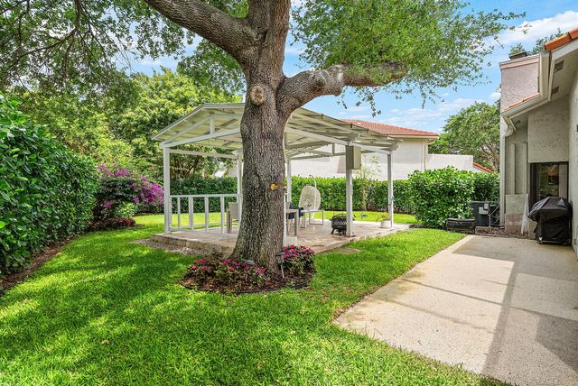 20797 Cabrillo Way, Boca Raton, FL 33428