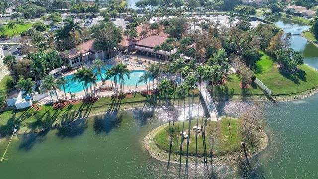 20797 Cabrillo Way, Boca Raton, FL 33428