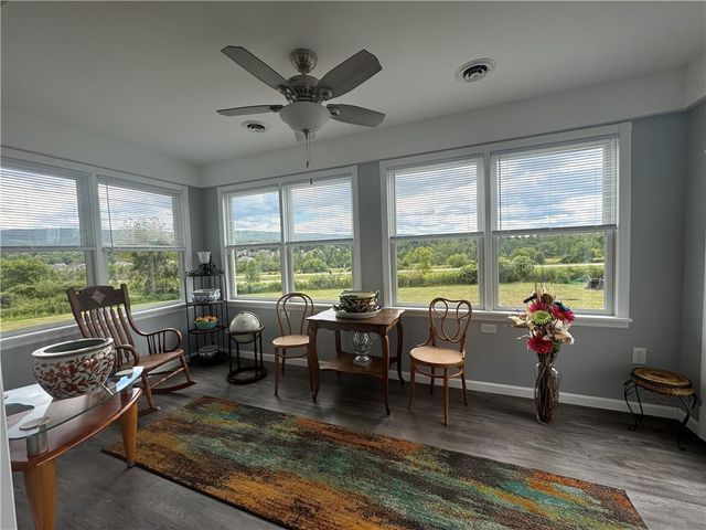 160 Brownfield Ln, South Union Twp, PA 15401