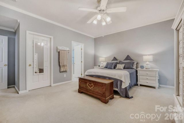 11718 Planters Estates Drive, Charlotte, NC 28278