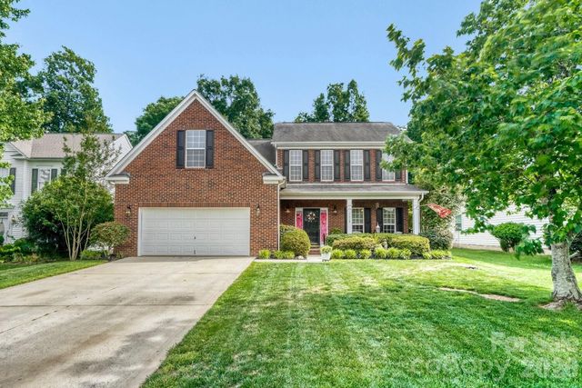 11718 Planters Estates Drive, Charlotte, NC 28278