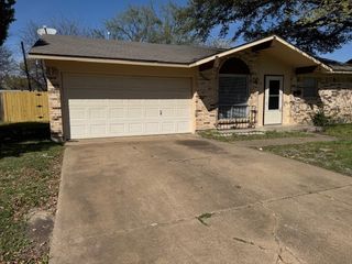 1110 SHADYGLEN Circle, Richardson, TX 75081