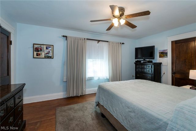 9817 Robinson Avenue, Garfield Heights, OH 44125