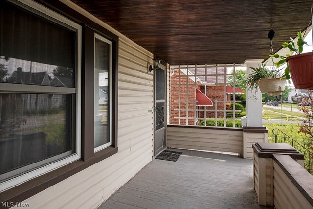 9817 Robinson Avenue, Garfield Heights, OH 44125