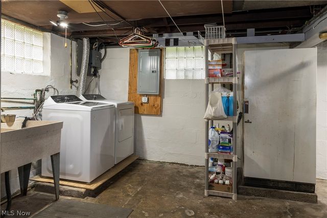 9817 Robinson Avenue, Garfield Heights, OH 44125