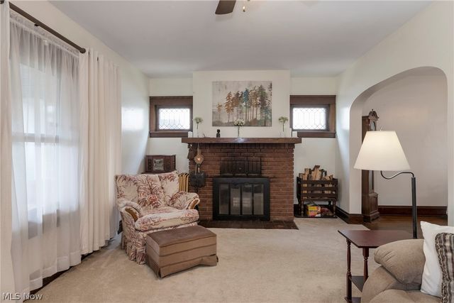 9817 Robinson Avenue, Garfield Heights, OH 44125