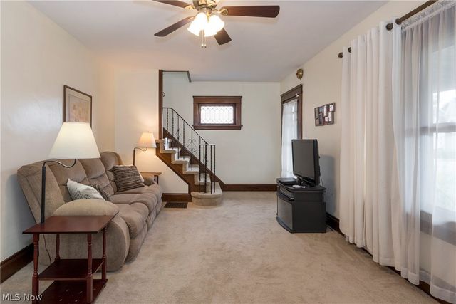 9817 Robinson Avenue, Garfield Heights, OH 44125