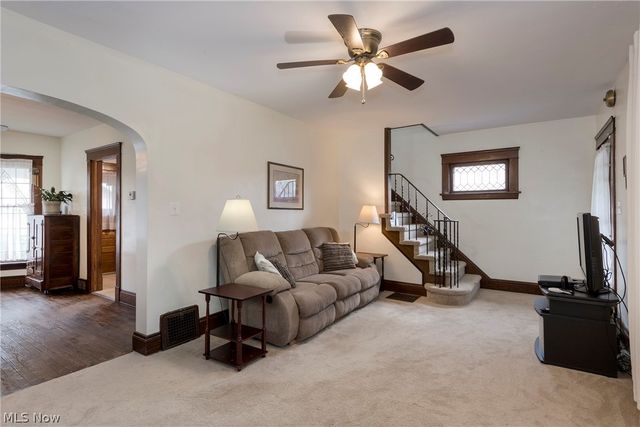 9817 Robinson Avenue, Garfield Heights, OH 44125