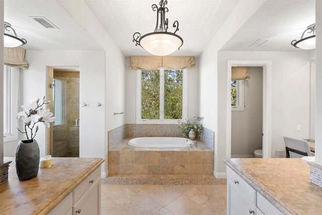 8062 Entrada De Luz E, San Diego, CA 92127