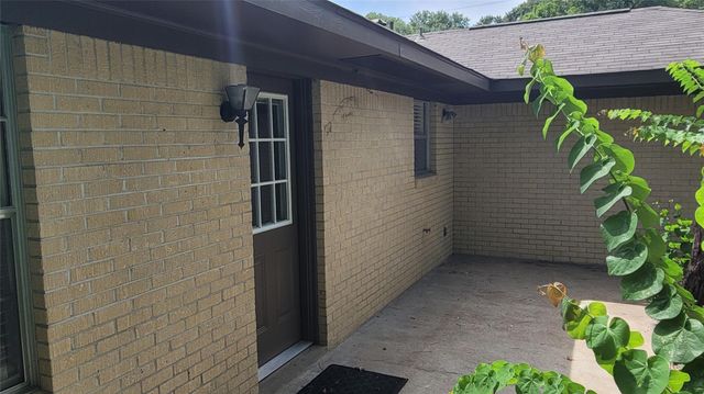 110 Sunset Boulevard, Conroe, TX 77303