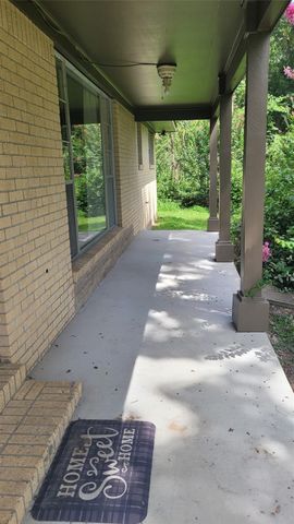 110 Sunset Boulevard, Conroe, TX 77303