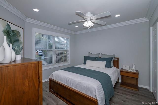7 Neal 7, Setauket, NY 11733