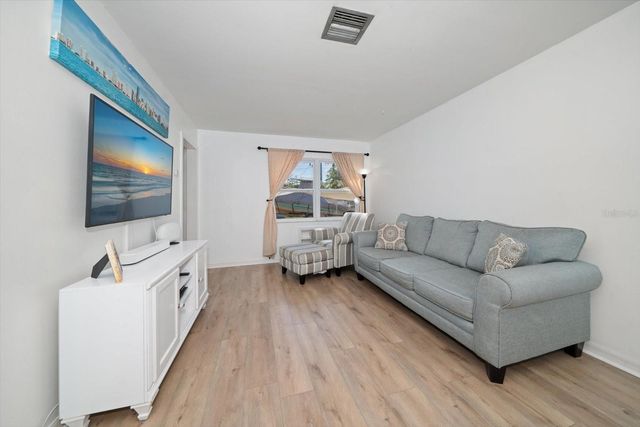 4028 12TH AVENUE N, St Petersburg, FL 33713