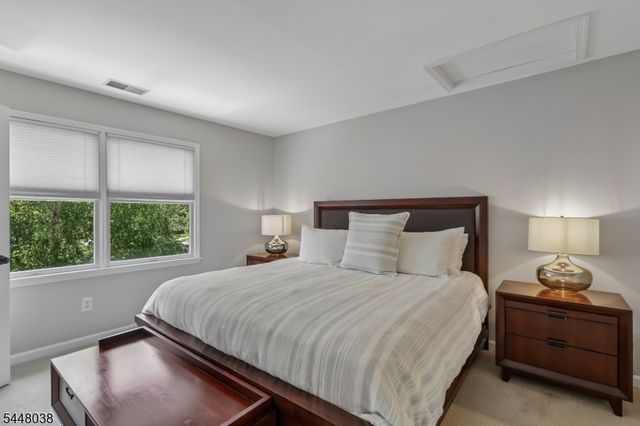 9 Sandpiper Ct, Montgomery Twp., NJ 08558