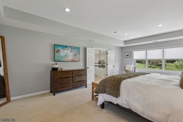 9 Sandpiper Ct, Montgomery Twp., NJ 08558