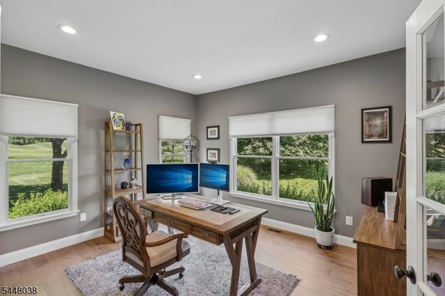 9 Sandpiper Ct, Montgomery Twp., NJ 08558