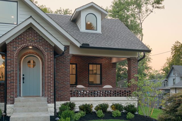 904 N 16th St, Nashville, TN 37206