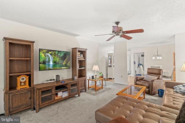 224 VALLEY FORGE DR, Little Egg Harbor Twp, NJ 08087